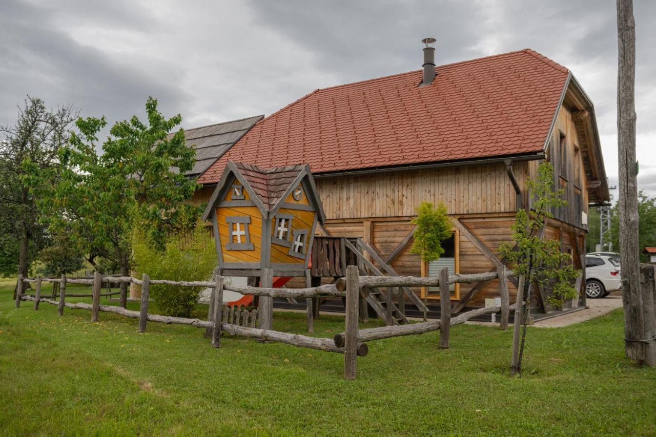 Holiday Home Virida, App Leopold III Ivancna Gorica Dış mekan fotoğraf